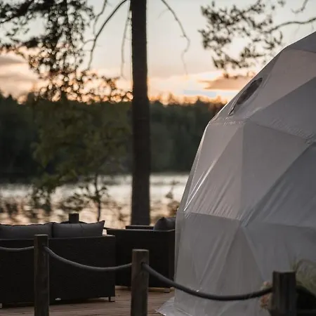 Luxury tent Maja Luxury Glamping Mantyharju